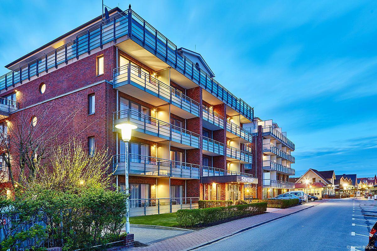Hotel Schelf Gmbh & Co. Kg Busum Exterior photo